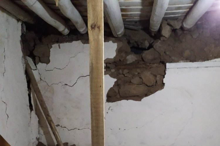 Adıyaman'da depremde 2 ev hasar gördü