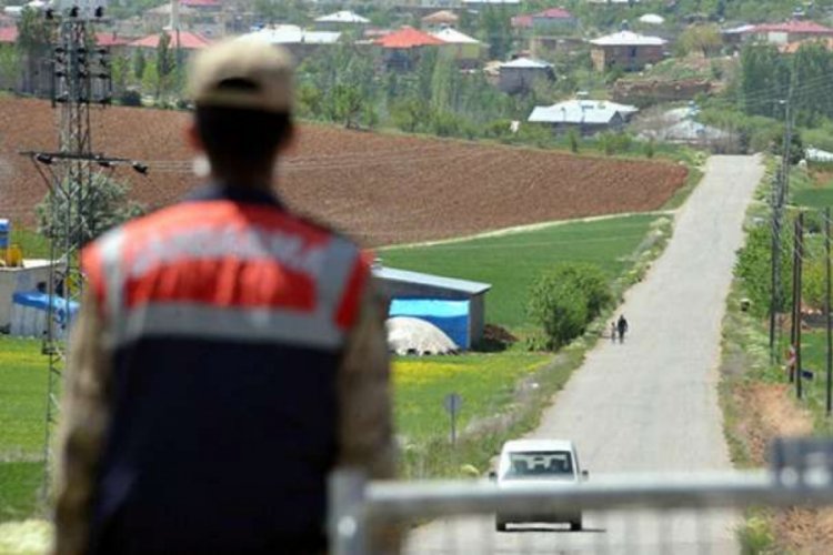 Nişan yaptılar, 45 kişi corona vir&uuml;se yakalandı!