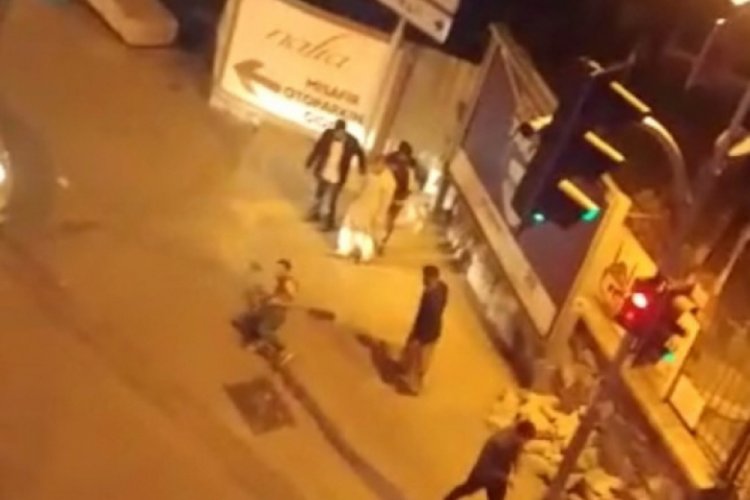 İki grup arasında bı&ccedil;aklı kavga: 1'i ağır 2 yaralı