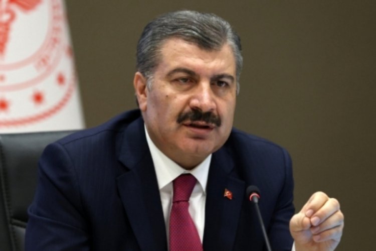 Bakan Koca uyardı: Maskesiz, mesafesiz risk altındadır