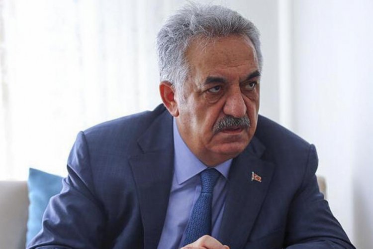 Hayati Yazıcı &uuml;&ccedil; ismin milletvekilliğinin d&uuml;ş&uuml;r&uuml;lmesini değerlendirdi