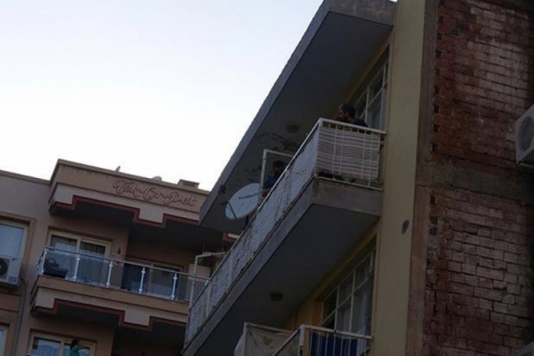Yaşamak i&ccedil;in komşusuna sığındı!