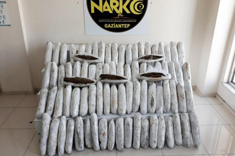 Kamyon zulasından 83 kilo esrar &ccedil;ıktı
