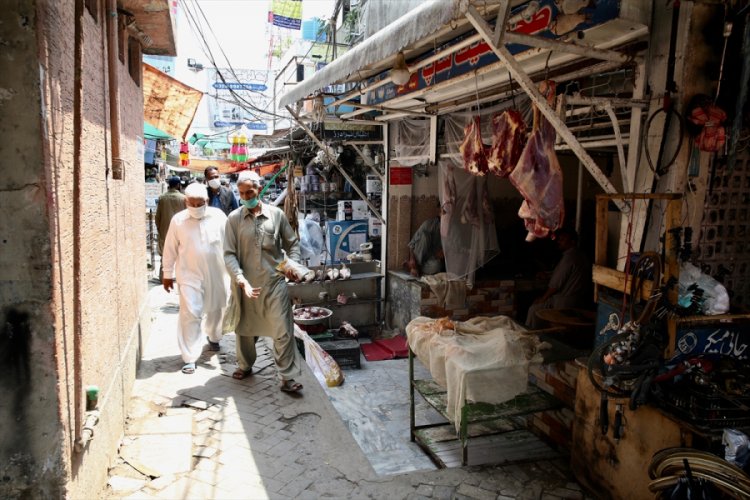 Pakistan'da Kovid-19 vakası sayısı 100 bini kişiyi ge&ccedil;ti