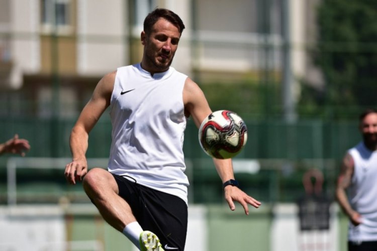Manisa FK'da tempo artıyor