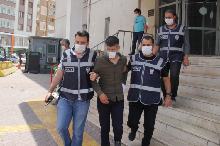 Eski patronunu &ouml;ld&uuml;ren 16 yaşındaki zanlı yakalandı