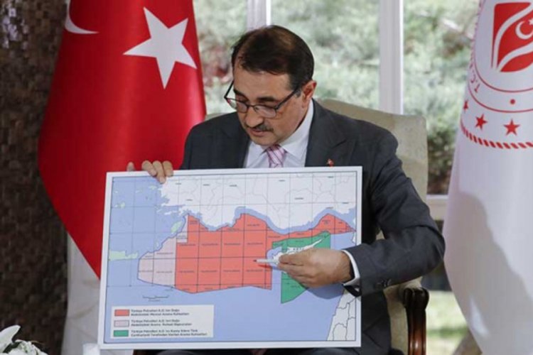 Bakan D&ouml;nmez: Libya'da petrol araması yapılacak