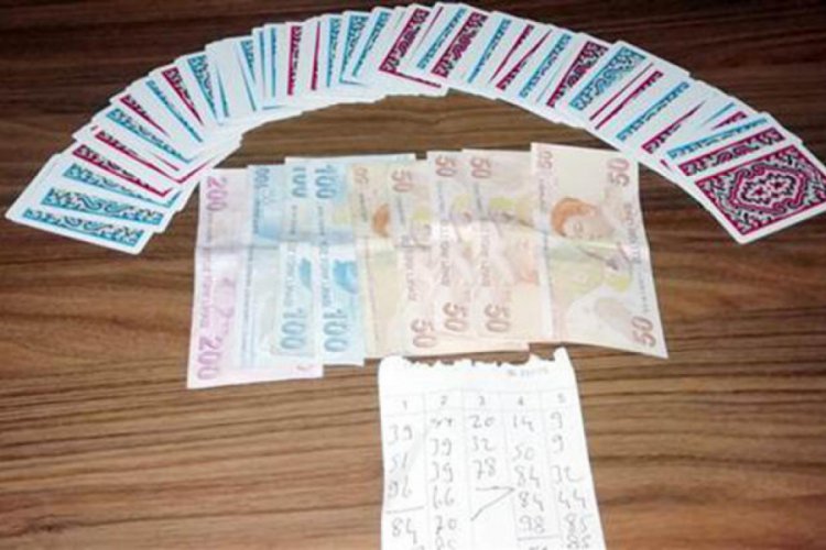 2 dernek lokalinde kumar oynayanlara 9 bin 800 lira ceza