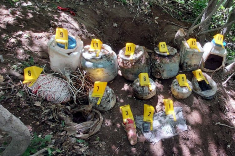 290 kilo EYP, plastik patlayıcı ve f&uuml;nye ele ge&ccedil;irildi