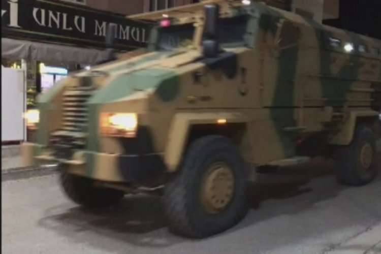 Van'da patlama: &Ouml;l&uuml; ve yaralılar var