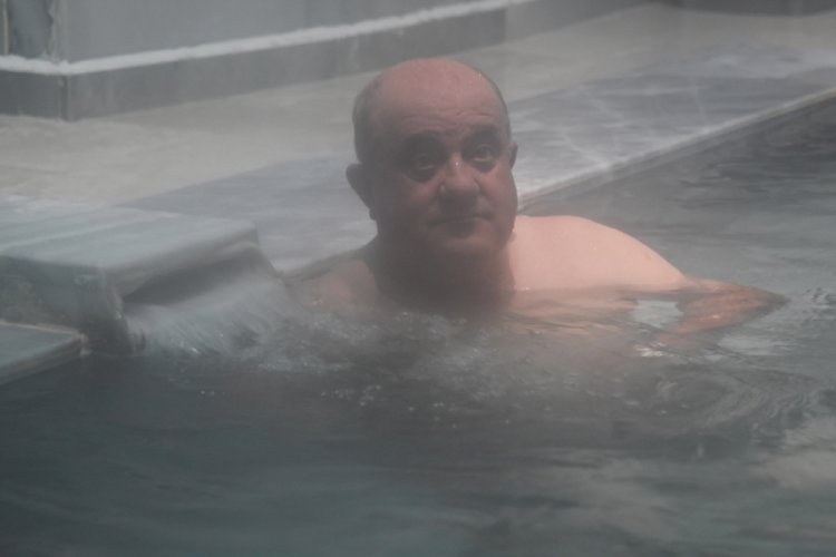 Alaeddin Keykubat d&ouml;neminden beri şifa dağıtıyor