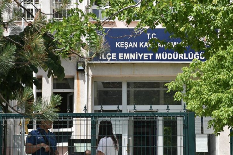 Kadınların gizlice fotoğrafını &ccedil;ekerek paylaşan ş&uuml;pheli adli kontrolle serbest bırakıldı
