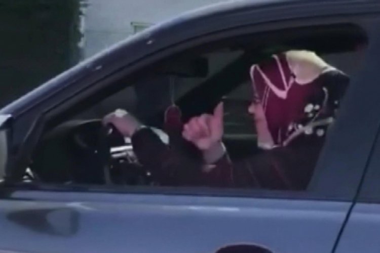 Drift yapan kadın sosyal medyada g&uuml;ndem oldu