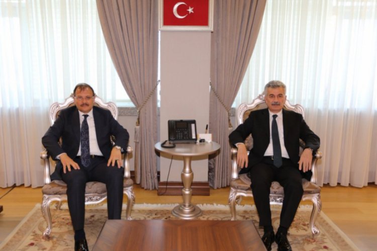 AK Parti Bursa Milletvekili &Ccedil;avuşoğlu'ndan Danıştay Başkanı Yiğit'e "hayırlı olsun" ziyareti