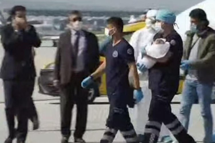 Antalyalı siyam ikizleri yurda d&ouml;nd&uuml;