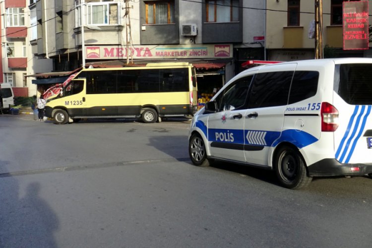 &Uuml;cret vermek isterken minib&uuml;sten d&uuml;şt&uuml;