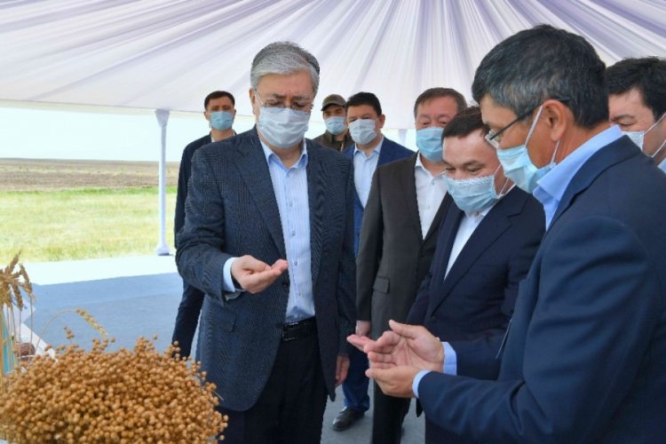 Kazakistan, iktidar değişiminde 1 yılı geride bıraktı