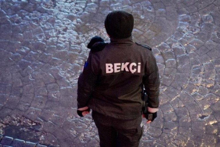 Tokat atıp mevzuata aykırı &uuml;st araması yapan 2 bek&ccedil;i a&ccedil;ığa alındı