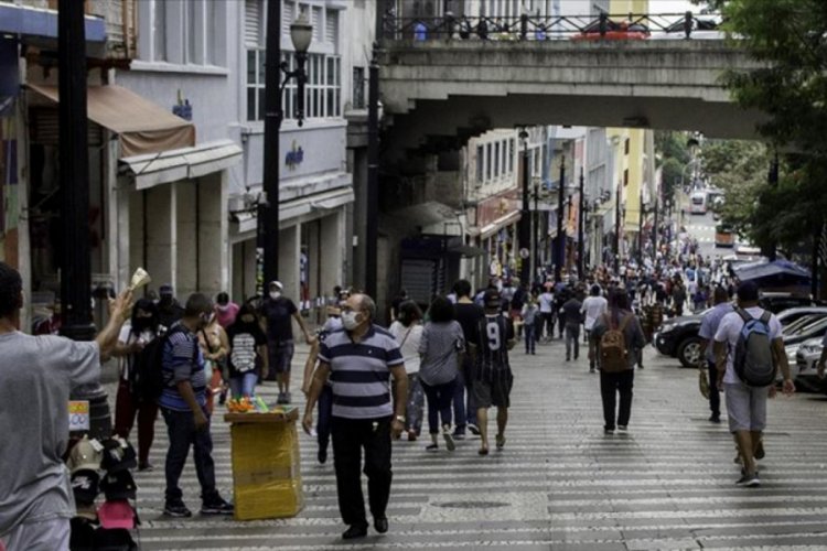 Sao Paulo y&uuml;kselen &ouml;l&uuml;m sayılarıyla ekonomiyi a&ccedil;tı