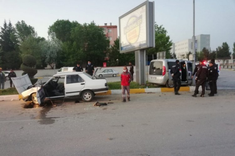 Pandemi de trafik canavarını durduramadı! Bursa'da 18 kişi &ouml;ld&uuml;