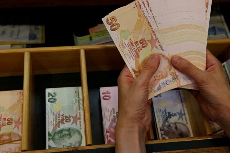 Nisanda 1 milyona yakın kişi ilk kez ihtiya&ccedil; kredisi kullandı