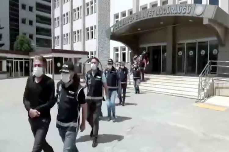 Gaziantep'te, 'sahte d&ouml;viz' operasyonu: 10 g&ouml;zaltı