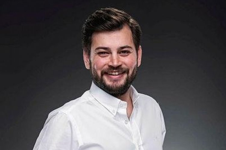 Emre Cemil Ayvalı, AK Parti'deki g&ouml;revinden istifa etti