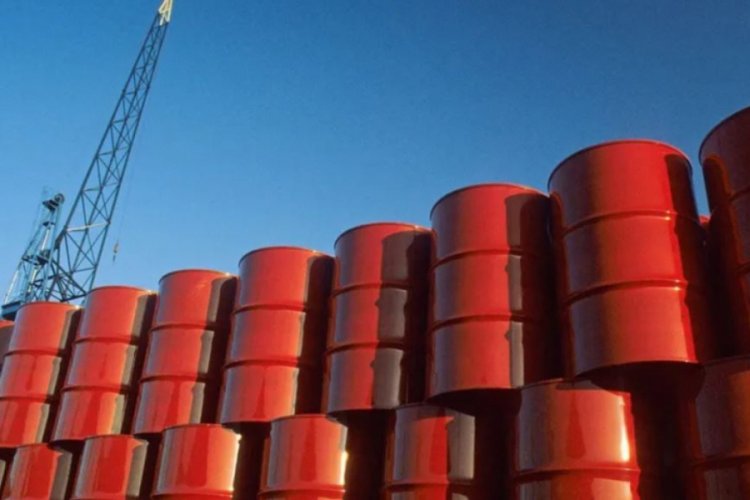 Ham petrol fiyatları stoklar ve talep kaygılarıyla d&uuml;şt&uuml;
