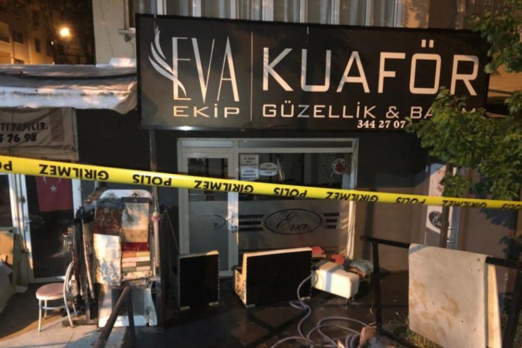 Su basan d&uuml;kkanını temizlerken feci şekilde can verdi!