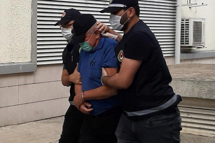 520 kilo uyuşturucuyu g&uuml;mr&uuml;k sahasında bırakarak ka&ccedil;an ş&uuml;pheli, T&uuml;rkiye'ye getirildi!