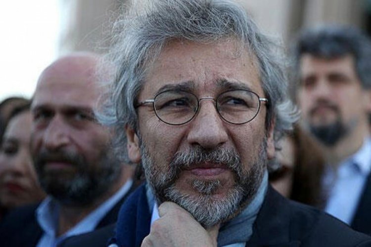 Can D&uuml;ndar i&ccedil;in yakalama kararı &ccedil;ıkarıldı