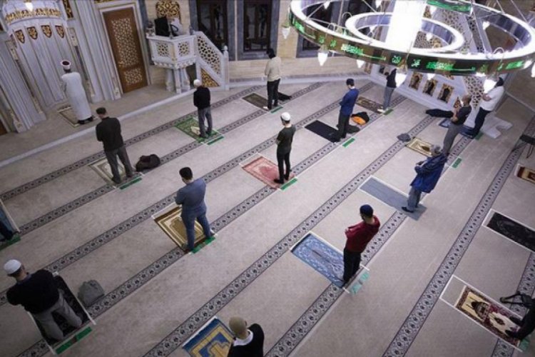 New Jersey eyaletinde uzun bir aradan sonra ilk cuma namazı kılındı