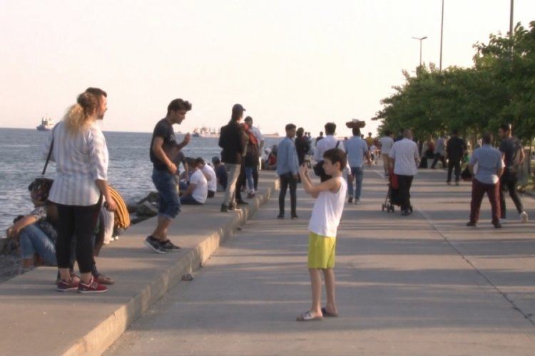 Normalleşme s&uuml;reci ile birlikte sahil ve piknik alanları doldu taştı