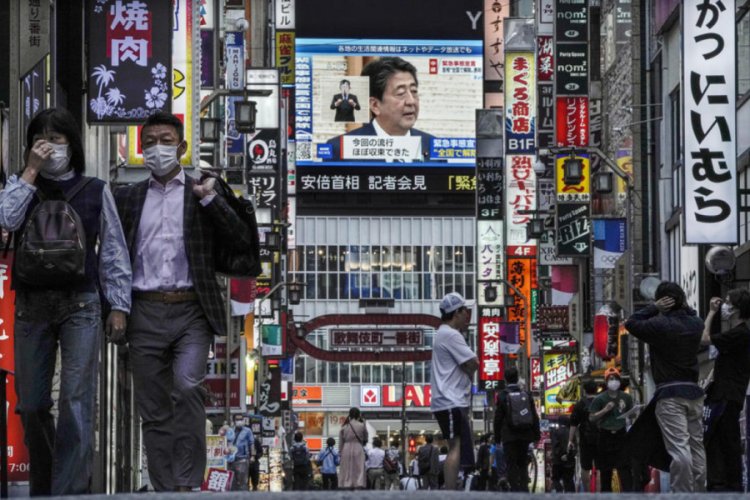Japonya Başbakanı Abe'den ikinci dalga uyarısı