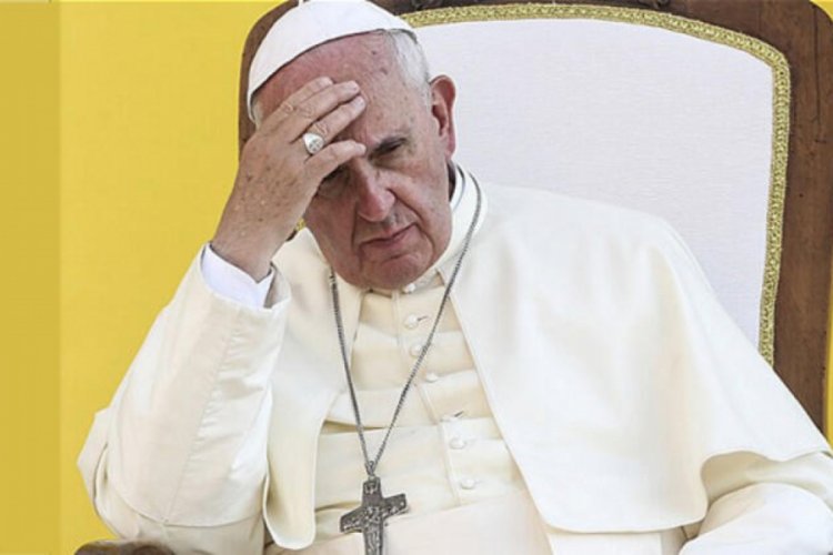 Papa Francis'ten koronavir&uuml;s eleştirisi