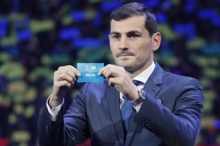 Casillas, adaylıktan vazge&ccedil;ti