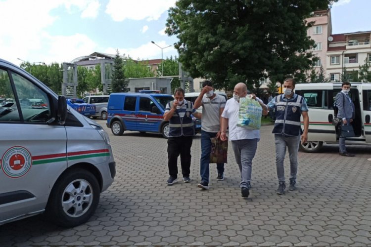 Bursa'da haklarında kesinleşmiş hapis cezası bulunan iki şahıs yakalandı