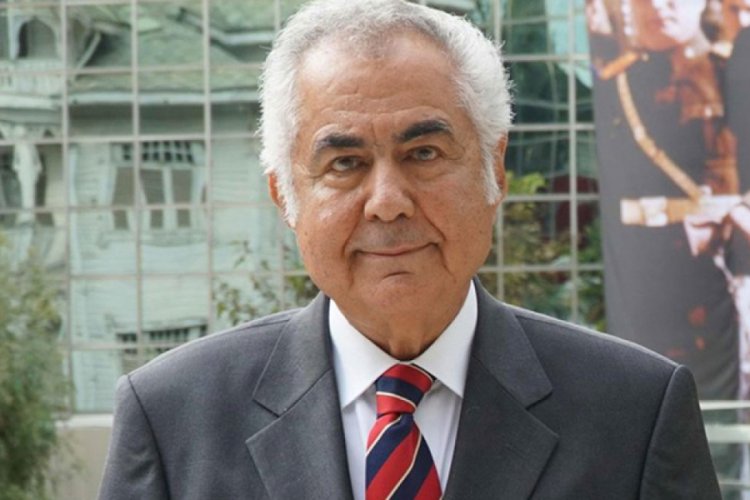 Emekli Koramiral Kıyat &ouml;z&uuml;r diledi, Cumhurbaşkanı Erdoğan şikayetinden vazge&ccedil;ti
