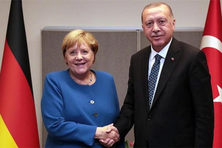 Cumhurbaşkanı Erdoğan, Merkel ile g&ouml;r&uuml;şt&uuml;