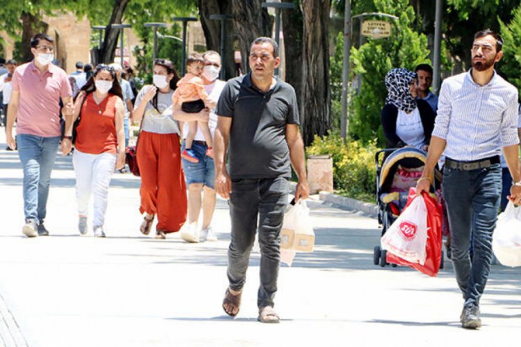 Şanlıurfa'da 1 mahalle, 1 &ccedil;iftlik ile 19 bina karantinaya alındı