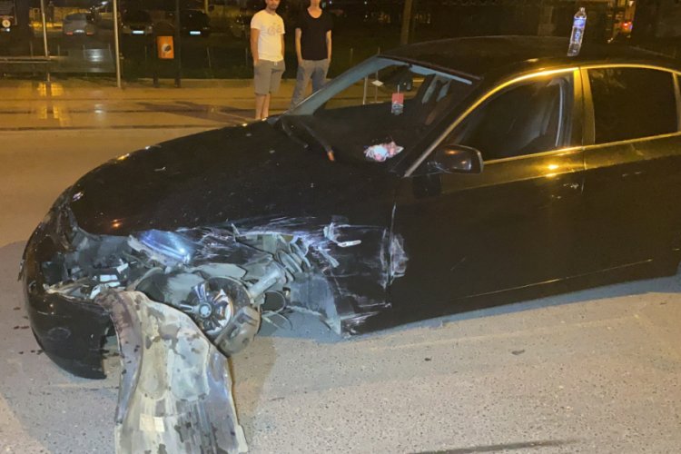D&uuml;zce'de zincirleme kaza: 3 yaralı