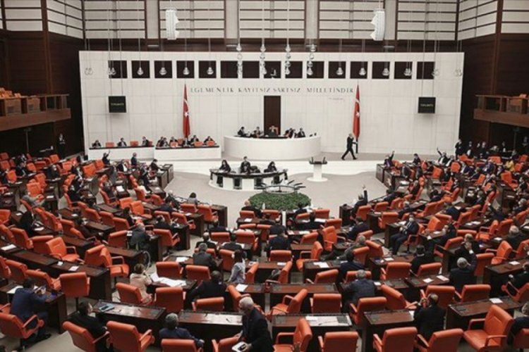 TBMM'de g&ouml;revli garsonda koronavir&uuml;s tespit edildi