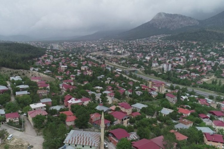 Korona vakası g&ouml;r&uuml;lmeyen il&ccedil;enin belediye başkanı: Risk taşıyan gelmesin