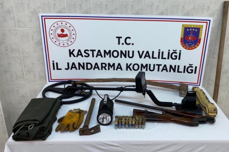 Ka&ccedil;ak kazı yapanlara 15 bin 750 TL "sosyal mesafe" cezası uygulandı