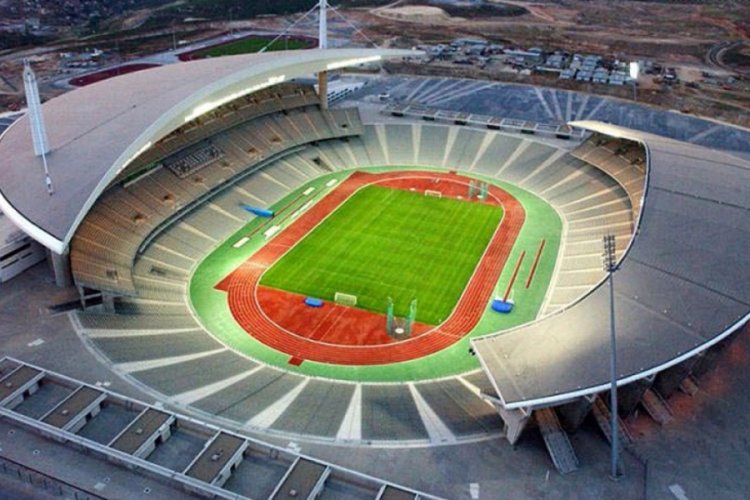 İstanbul'daki Şampiyonlar Ligi finali 2021'e alındı