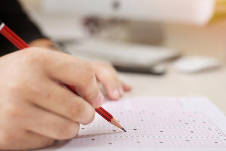 LGS'ye girecek &ouml;ğrencileri ilgilendiriyor! Cumartesi g&uuml;n&uuml; de a&ccedil;ık olacak