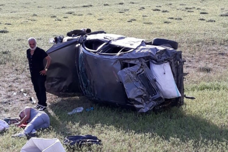 Anne ve 2 aylık bebeği trafik kazasında hayatını kaybetti