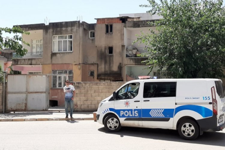2. kattan d&uuml;şen kadın yaralandı