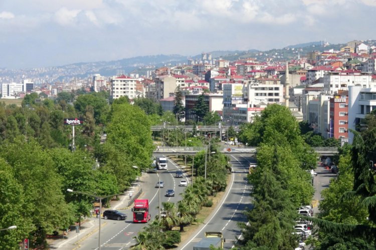 Selin yıktığı il&ccedil;ede dere yatakları yine yapılarla doldu