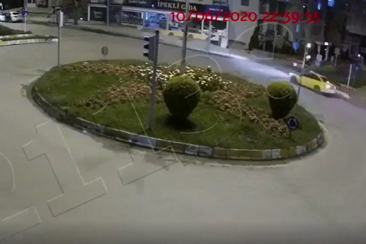 Takviye isteyen polislere yardıma taksi tutarak gittiler